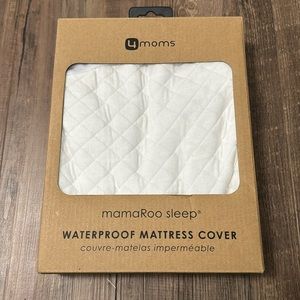 NIB 4moms Mamaroo sleep waterproof mattress cover